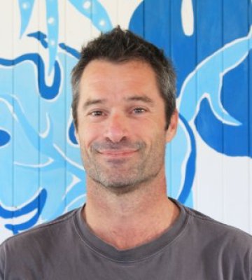 Sam Bourne Sam Bourne photo