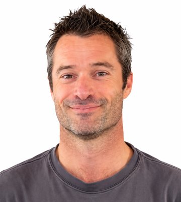 Sam Bourne photo